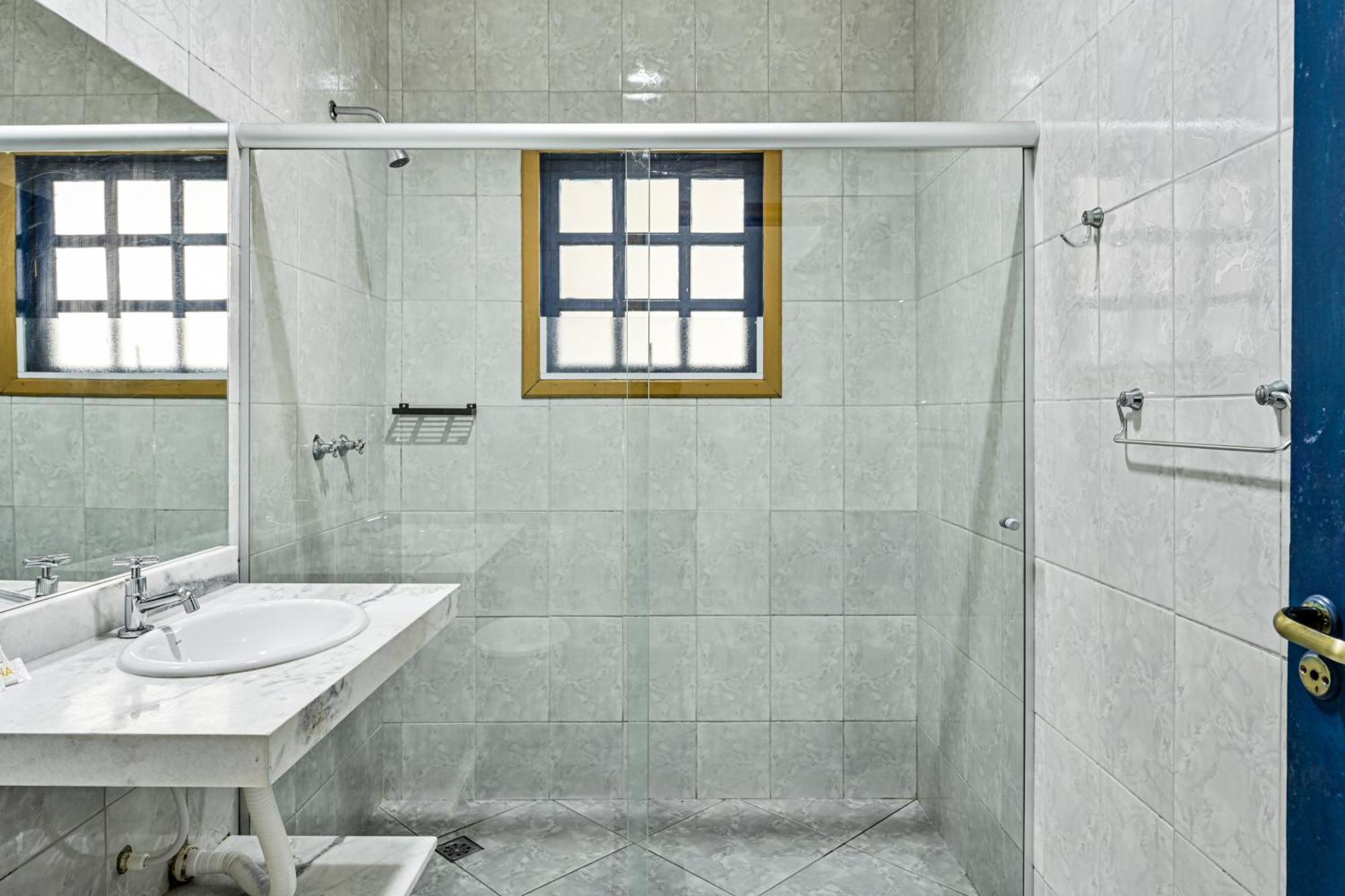 Pousada Da Tina Ubatuba Kamer foto